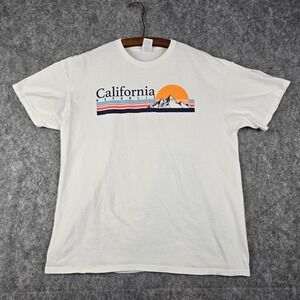 Vintage Delta Pro Weight California Mountain Graphic T-Shirt White XL Mens